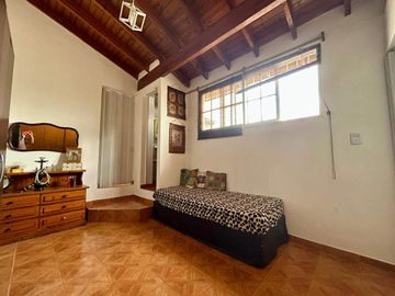PH 3 Ambientes con Patio y Terraza Propia. Sin Expensas