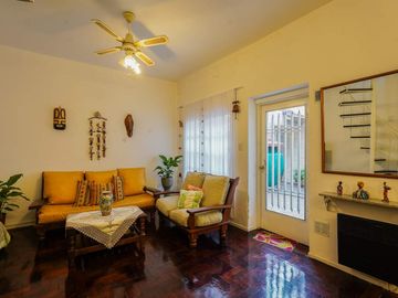 PH 3 Ambientes con Patio y Terraza Propia. Sin Expensas