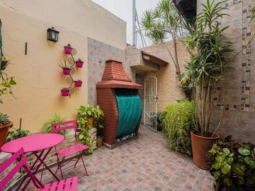 PH 3 Ambientes con Patio y Terraza Propia. Sin Expensas