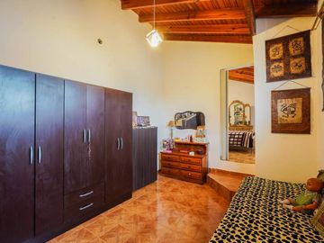 PH 3 Ambientes con Patio y Terraza Propia. Sin Expensas