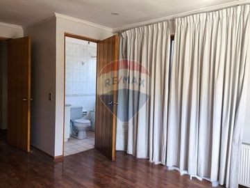 Parcela con amplio terreno en Peñaflor