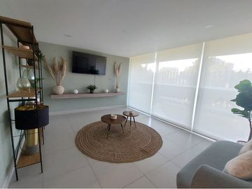 Maravilloso mejorado, casi nuevo 3 dorm 2 baños