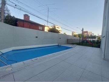 Maravilloso mejorado, casi nuevo 3 dorm 2 baños