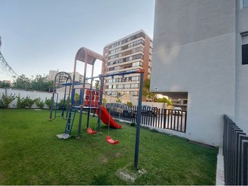 Maravilloso mejorado, casi nuevo 3 dorm 2 baños
