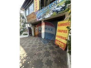 Propiedad Comercial en Venta en Avenida Macul