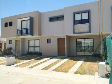 Casa en venta en Fraccionamiento Novovento, Pachuca Hidalgo