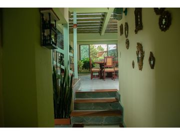 VENDO CASA CAMPESTRE 2.100 m2 EN CIRCASIA QUINDIO