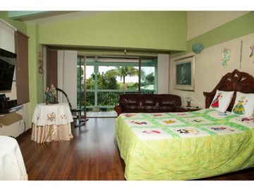 VENDO CASA CAMPESTRE 2.100 m2 EN CIRCASIA QUINDIO