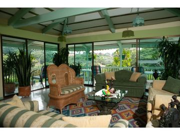 VENDO CASA CAMPESTRE 2.100 m2 EN CIRCASIA QUINDIO