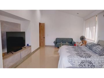 VENTA CASA CON PISCINA PRIVADA EN CONJUNTO CERRADO CERRITOS PEREIRA