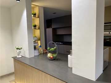 VENTA CASA CON PISCINA PRIVADA EN CONJUNTO CERRADO CERRITOS PEREIRA