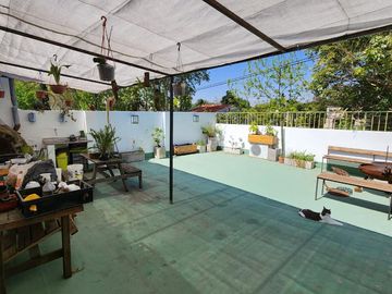 Venta CASA de 2 dormitorios, patio, terraza. Beccar