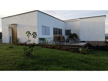 VENDO CASA CAMPESTRE ENTRE ALCALA Y QUIMBAYA
