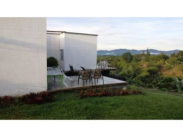 VENDO CASA CAMPESTRE ENTRE ALCALA Y QUIMBAYA