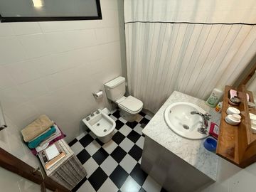 Venta - Casa - Barrio Parque La Verdad - Exaltación de la Cruz