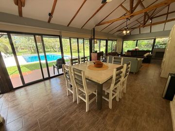 Venta - Casa - Barrio Parque La Verdad - Exaltación de la Cruz