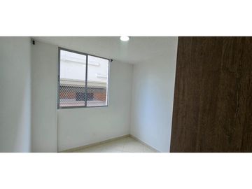 Apartamento ubicado en sabaneta cerca a parque principal