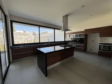 CASA EN VENTA EN LA CAMPIÑA DEL BOSQUE LEÓN GUANAJUATO