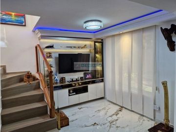 Se vende casa Remodelado en Miramar