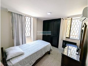 Se vende casa independiente en Villa Santos