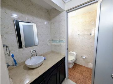 Se vende casa independiente en Villa Santos