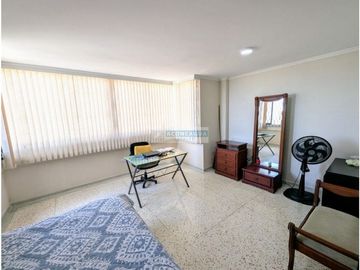 Se vende casa independiente en Villa Santos