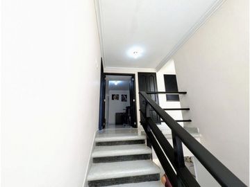 Se vende casa independiente en Villa Santos