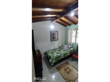 VENTA DE CASA DUPLEX EN BELEN SAN CARLOS