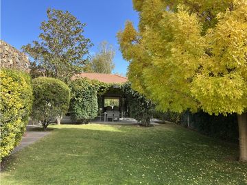 Venta de casa en Chacras de Coria