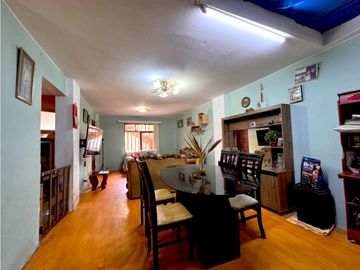 SE VENDE CASA EN VENTANILLA VILLA LOS REYES