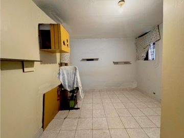 SE VENDE CASA EN VENTANILLA VILLA LOS REYES