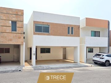 Casa en venta Fraccionamiento Lomas del Sol, Riviera Veracruzana, Alvarado