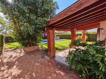 CASA EN RENTA