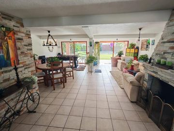 CASA EN RENTA