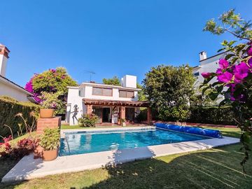 CASA EN RENTA