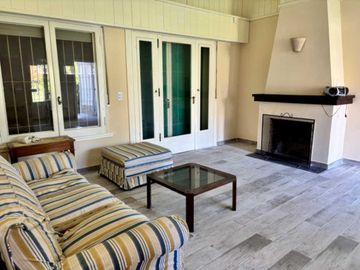 VENTA CASA PINAMAR a metros del mar y del centro