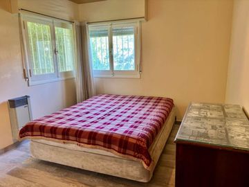VENTA CASA PINAMAR a metros del mar y del centro