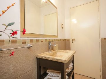CASA EN VENTA EN RAMOS MEJÍA 6 AMBIENTES