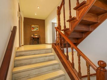 CASA EN VENTA EN RAMOS MEJÍA 6 AMBIENTES