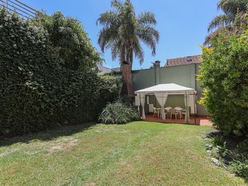 CASA EN VENTA EN RAMOS MEJÍA 6 AMBIENTES