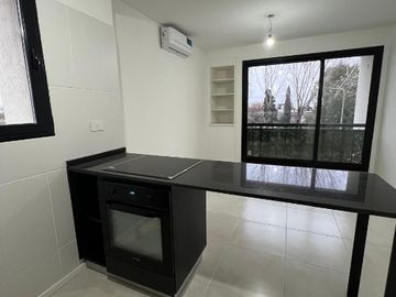 Departamento en alquiler en Bernal Centro