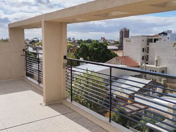 Semipiso en venta en Quilmes Oeste Centro