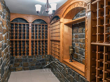 Casa en VENTA Portal del Huajuco AMUEBLADA