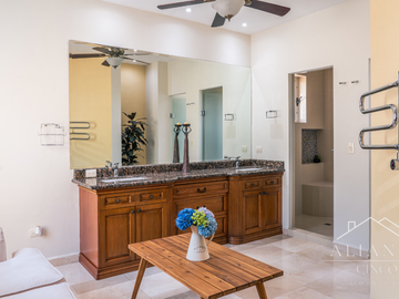 Casa en VENTA Portal del Huajuco AMUEBLADA
