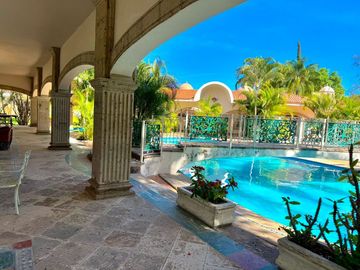 RESIDENCIA EN VENTA