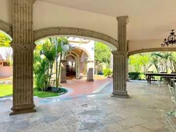 RESIDENCIA EN VENTA