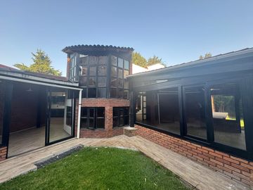 Casa en Venta de 1 piso en Residencial La Virgen, Metepec, en frente del Parque Bicentenario