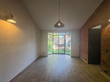 Casa en Venta de 1 piso en Residencial La Virgen, Metepec, en frente del Parque Bicentenario