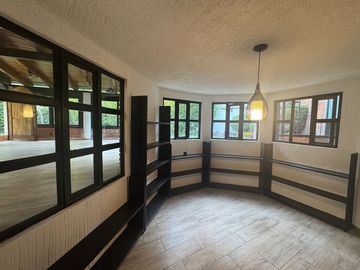 Casa en Venta de 1 piso en Residencial La Virgen, Metepec, en frente del Parque Bicentenario