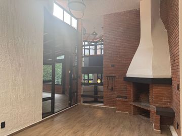 Casa en Venta de 1 piso en Residencial La Virgen, Metepec, en frente del Parque Bicentenario